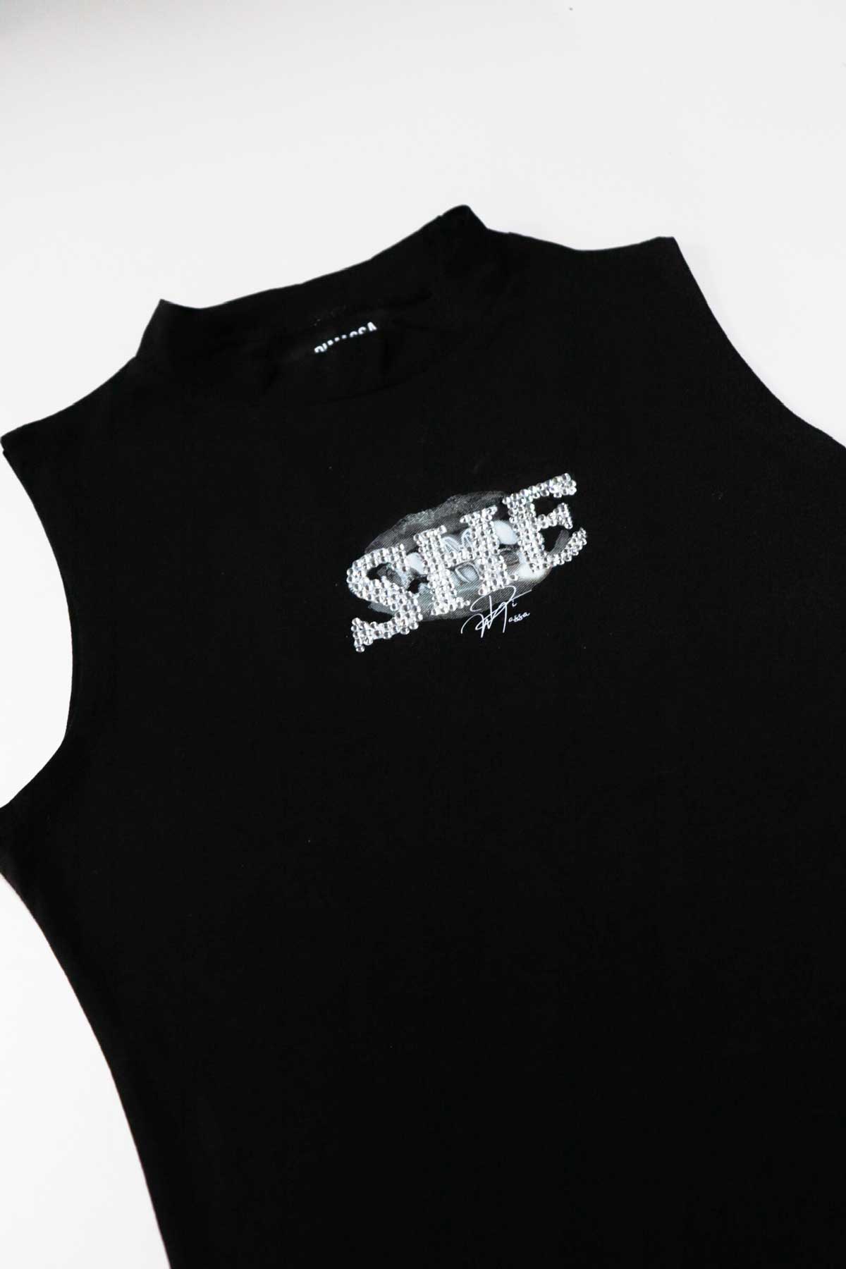 'SHE' HIGH NECK CROP VEST